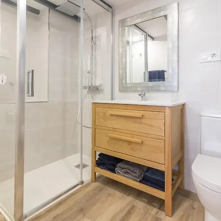 Modern Double Height Loft Near Canteras * Las Palmas de Gran Canaria